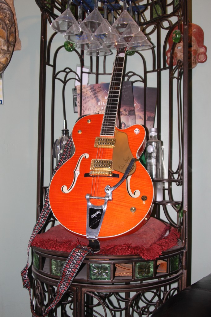 Saltmine Guitar