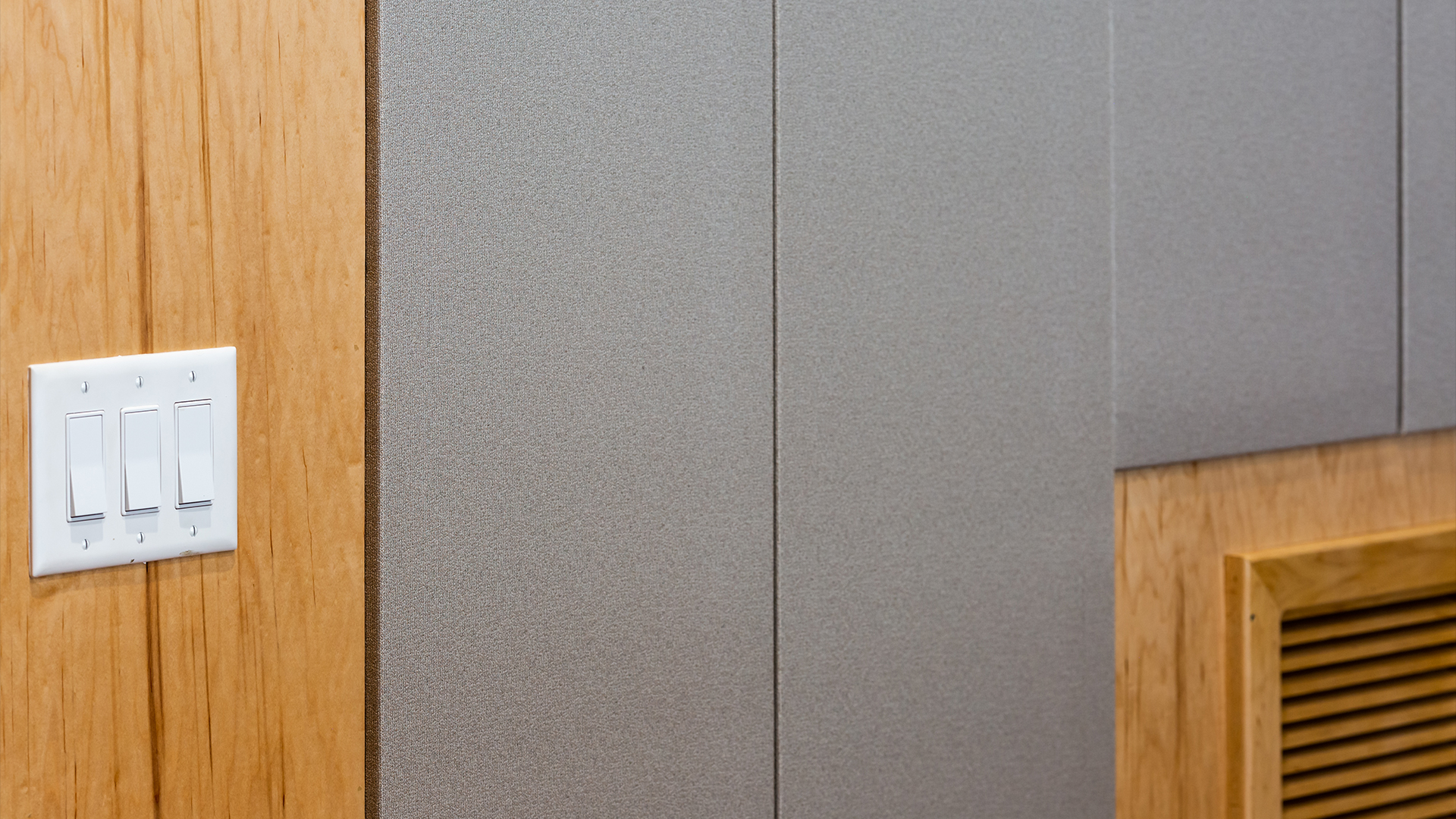 Acoustic Fabric Panel – Choosing The Right Fabric Is Crucial!