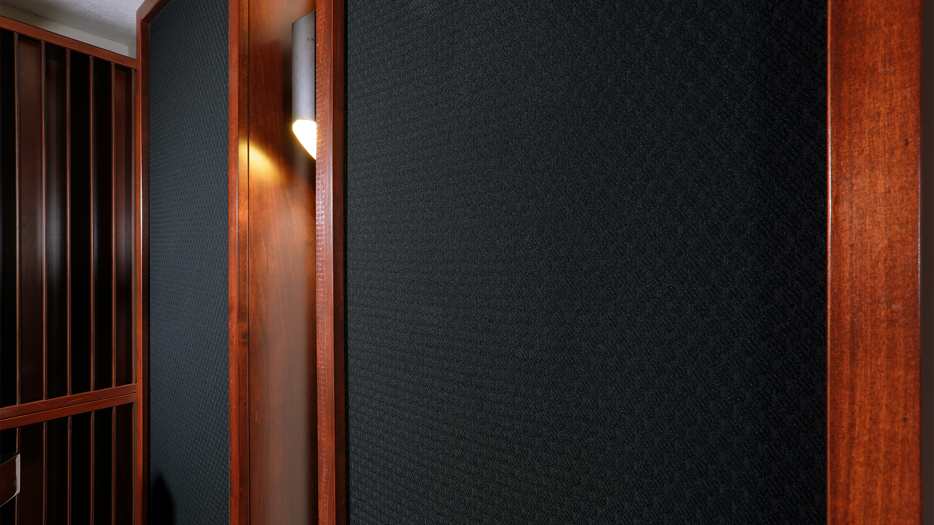 Acoustic Panels vs Foam