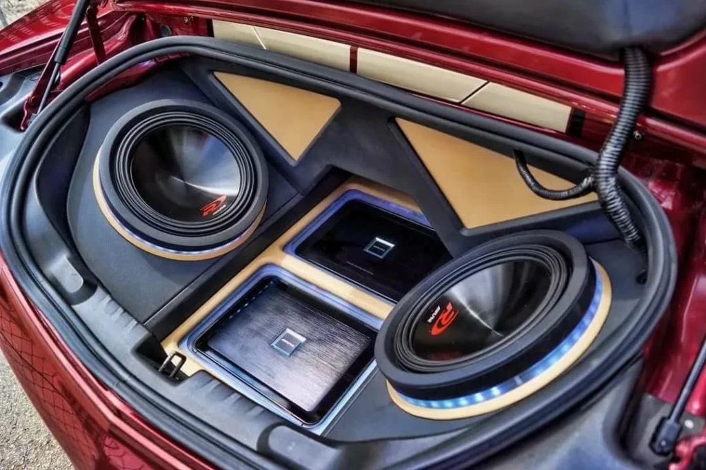 subwoofer in car booth