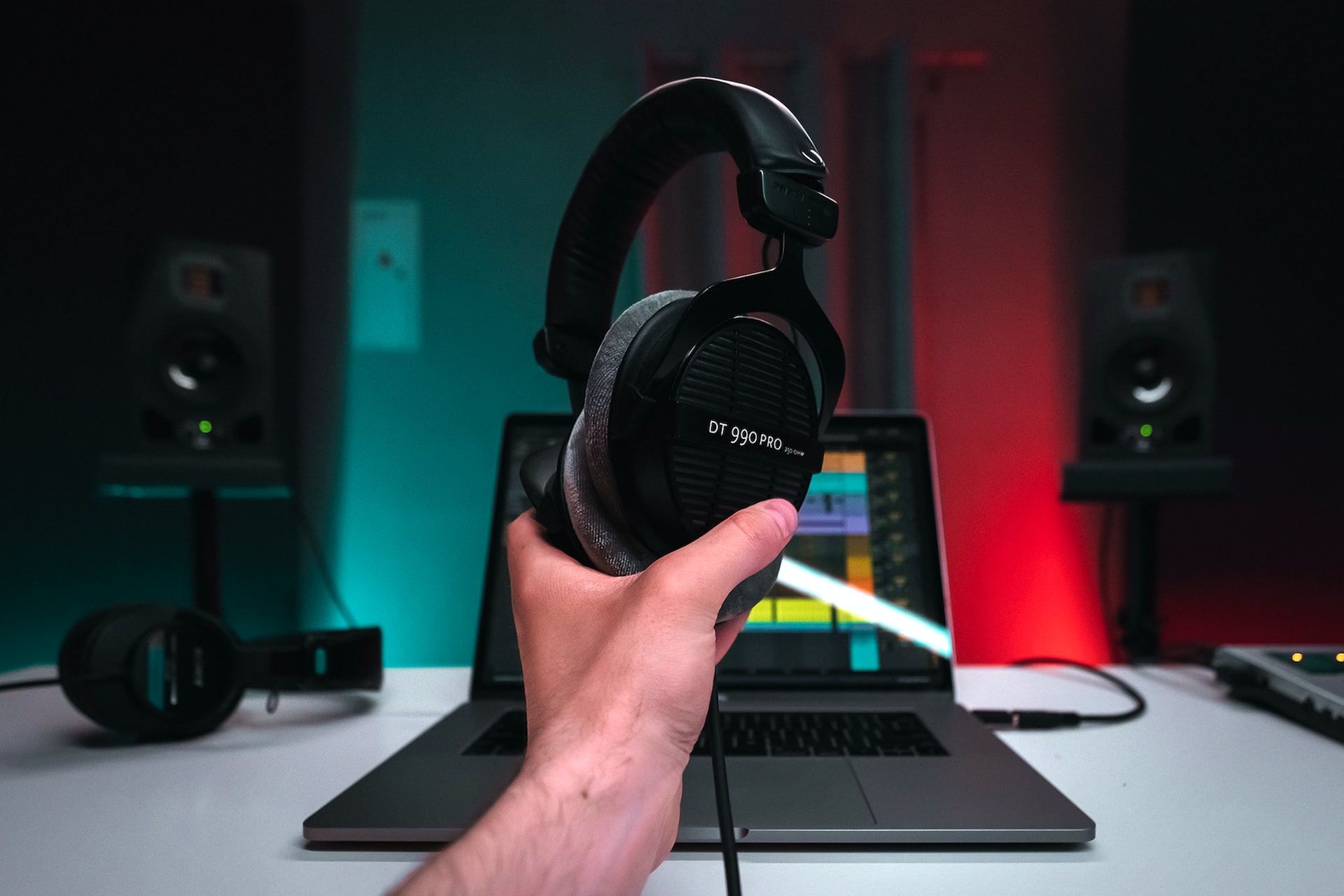 Best Mixing Headphones: Top 5 Options for Every Budget